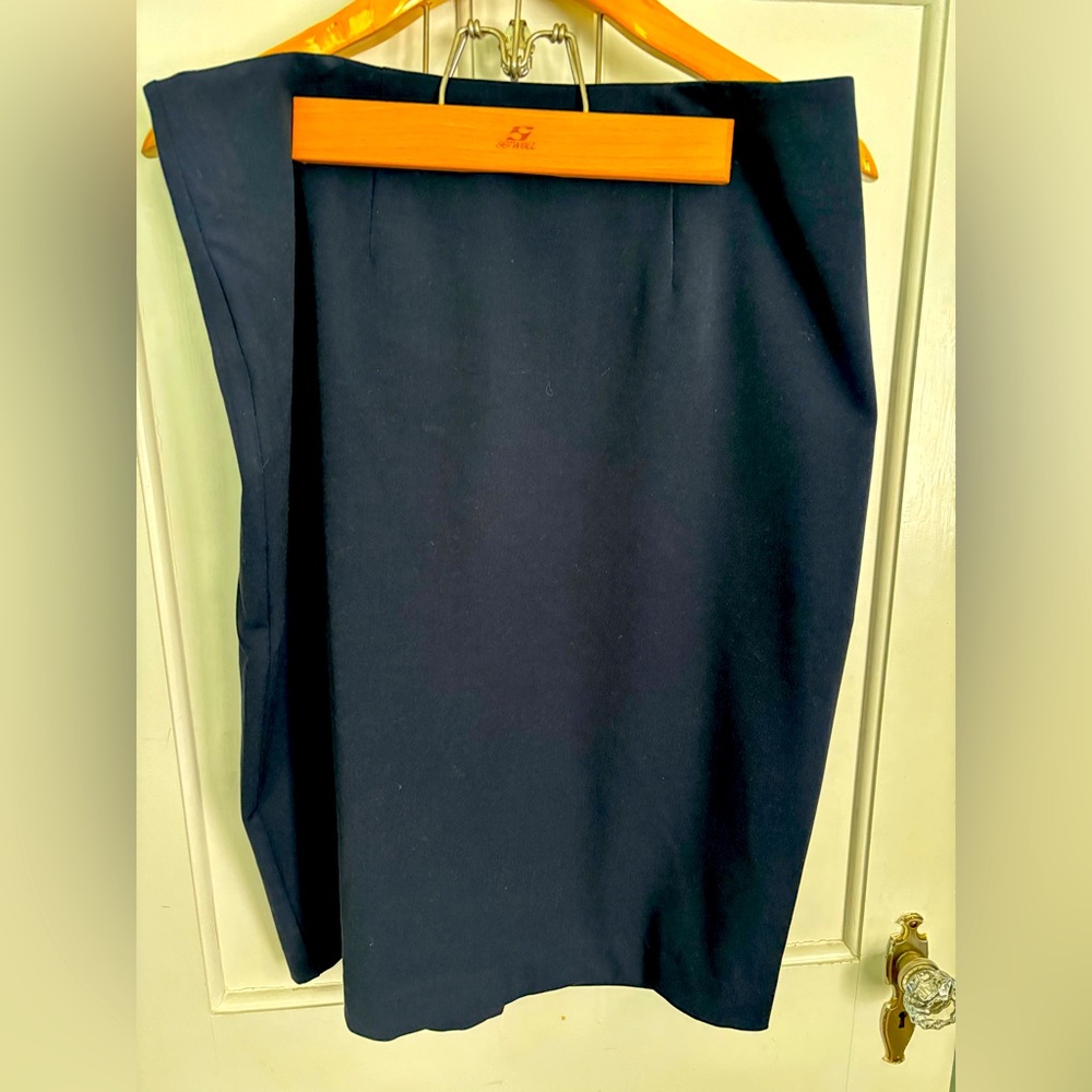 Navy blue pencil skirt